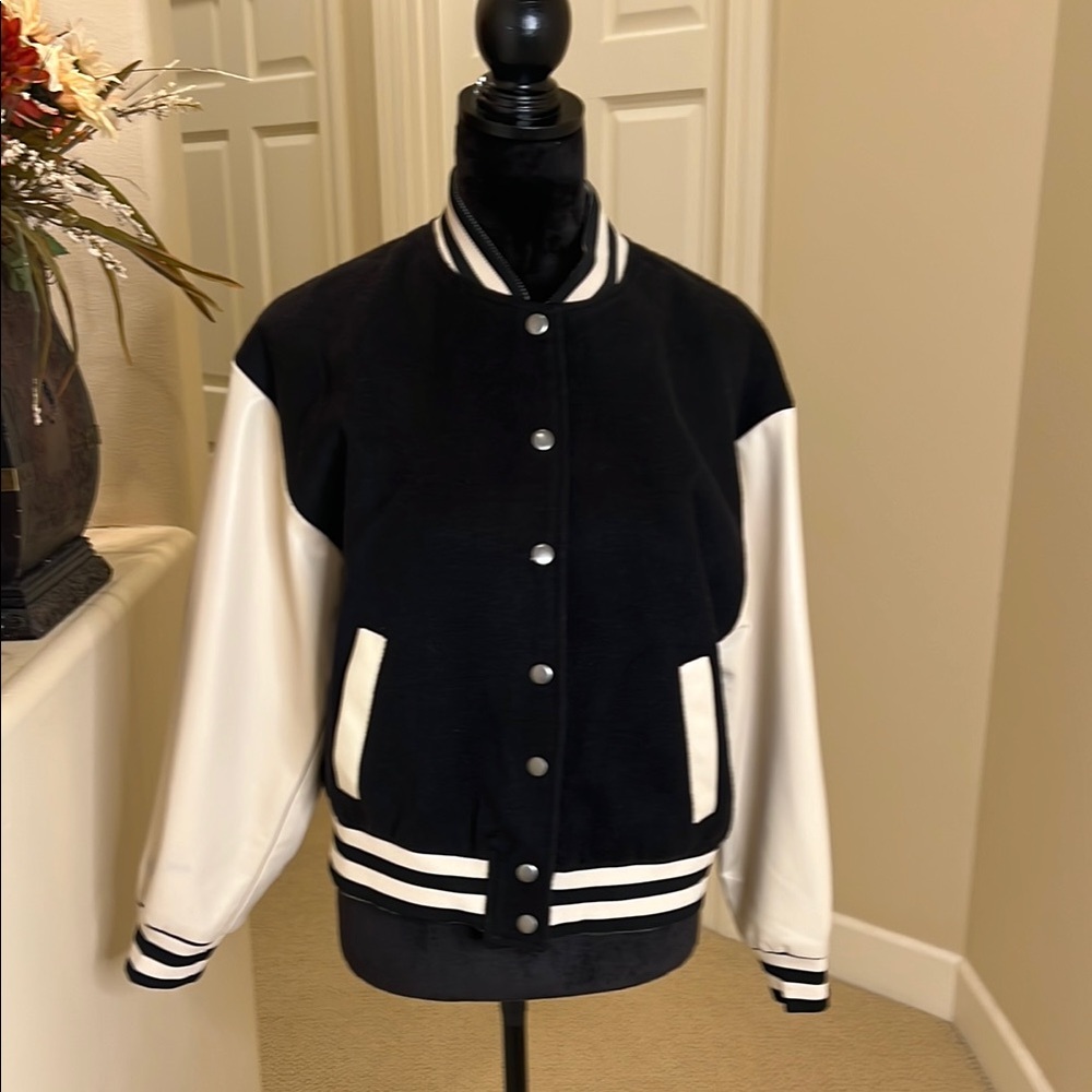 New* Steve Madden Varsity Jacket Size XS